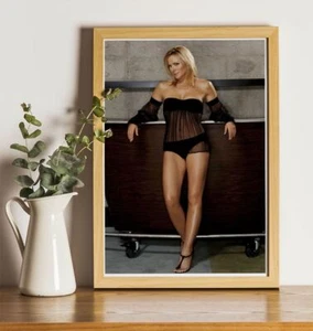 Kim Cattrall: foto profesional de 12"x8" - Imagen 1 de 2