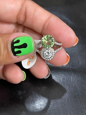 Bomb Party Ring Dazzle Me Diva Light Green Quartz Size 6 - Image 1 of 4