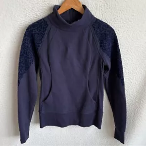Lululemon Floral Flock Back Zip Sweatshirt Women's Size 4 Midnight Blue - Picture 1 of 9
