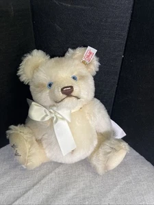 Signed 2006 Steiff 669811 Paws Across America White Jackie Bear NEW With Tags - Picture 1 of 4