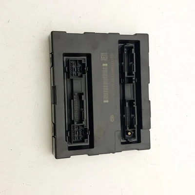 2012 A4 AUDI 8K0907064C BCM ECU LH DASH  - Imagem 1 de 4