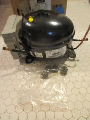Compressor Miele Embraco 7813192 VEMY5H novo caixa aberta - Imagem 1 de 4