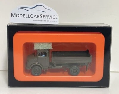 Preiser military 1/87: 37010 Mercedes-Benz LK 911 B 3-Seiten-Kipper "Bundeswehr" - Image 1 of 3