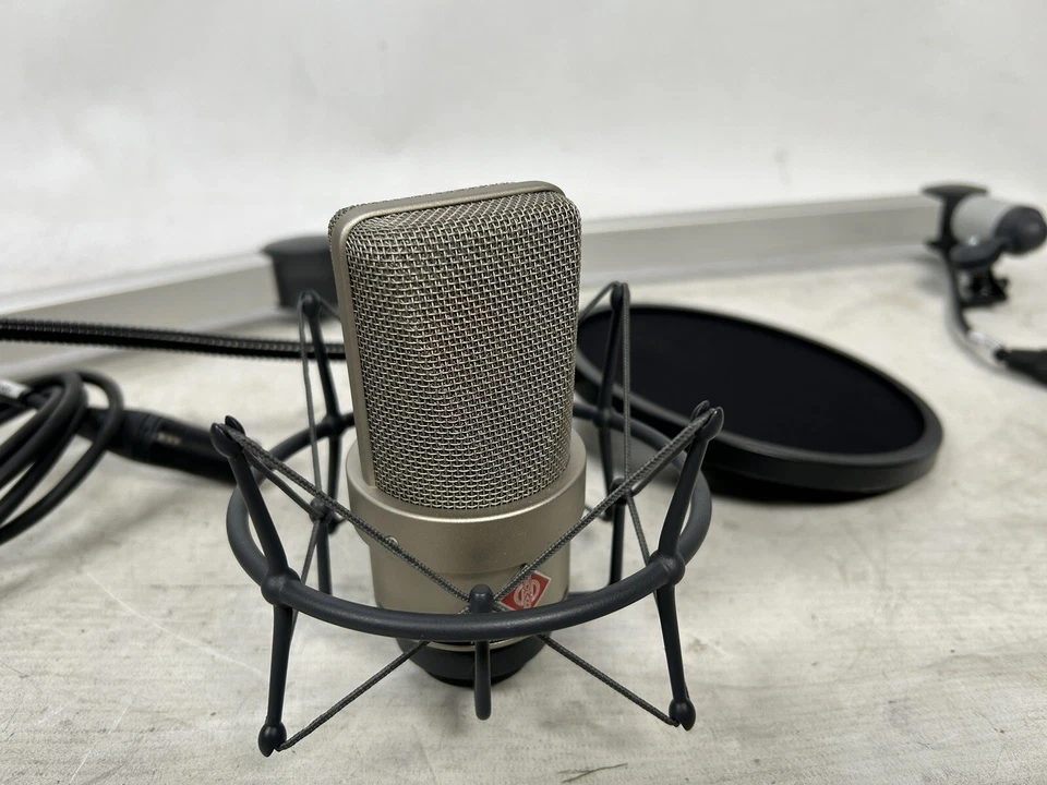 Neumann TLM 103 Kondensatormikrofon Studio Set + Yellowtec Mika Arm - Bild 1 von 4