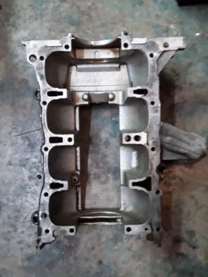 Upper Engine Oil Pan 2.4L 升 2015 克莱斯勒 200 68240956AA SH-8-2P — 第 1/4 张图片