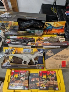 Jurassic Park Lot X9 Real Feel, Indominous, Raptors, Hammond, HTF RARE FIGURES. - Picture 1 of 6