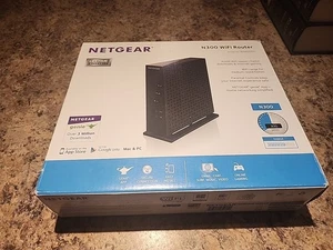 Netgear N300 300 Mbps 4-Port 10/100 Wireless N Router (WNR2000) - Picture 1 of 2
