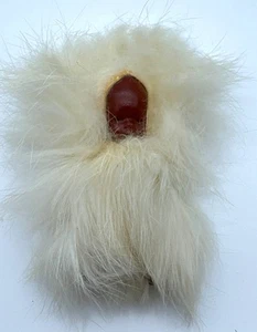 Alaska 3 Zoll Eskimo Baby Puppe in weißem Fell Papoose - Bild 1 von 6