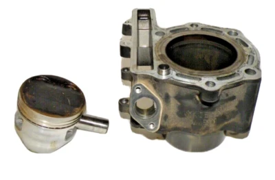 1985 - 2005 Kawasaki KLR 250 Mojave 250 Cylinder with Piston OEM# 11005-1387 - Image 1 of 4