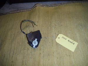 Actuador de control de vacío de aire acondicionado 010091071A GM OEM CON ENCHUFE COLA DE CERDO A19 - Imagen 1 de 2