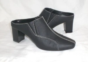 Sag Harbor Flash mules clogs black sz 6 Med NEW with DEFECT - Picture 1 of 2
