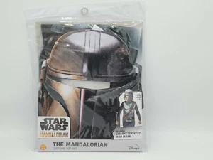 Mandalorian Star Wars Costume Kids Youth Lights Up  Mask, S 4-6 Halloween - Picture 1 of 4