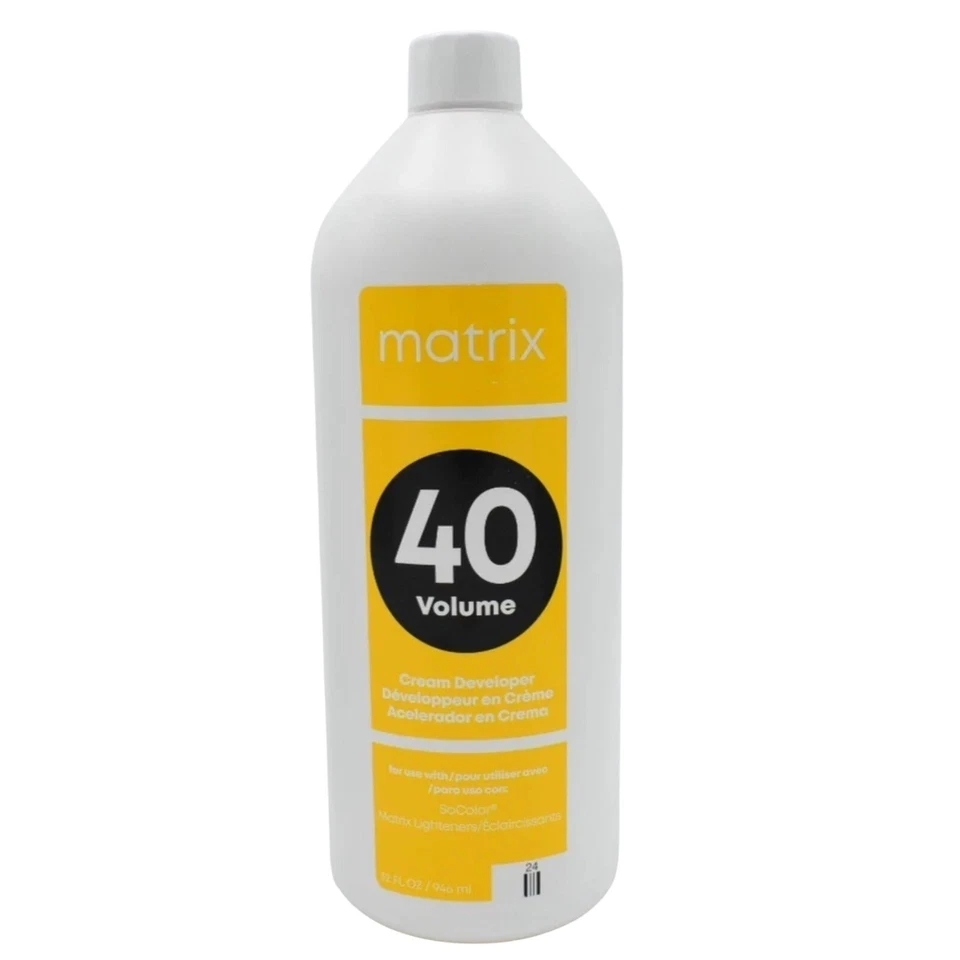 Aclaradores SoColor MATRIX Cream Developer 32 oz • 40 volúmenes Foto 1 de 1