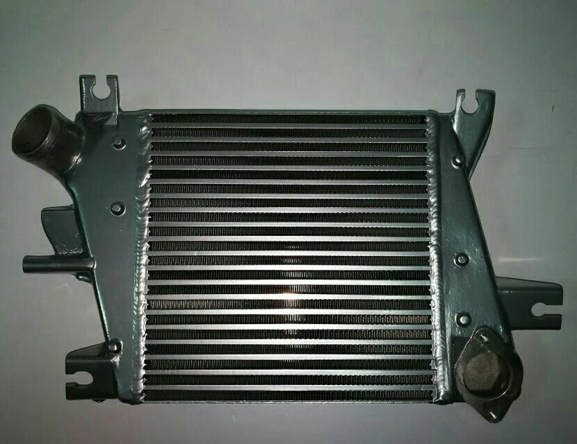 INTERCOOLER DE ACTUALIZACIÓN PARA NISSAN X TRAIL 2002-06 2,2 LT T30 DCI 4X4 TURBO DIÉSEL Foto 1 de 1