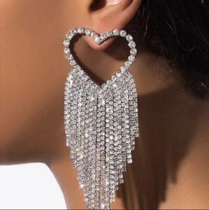 Gorgeous Rhinestone Heart Tassel Earrings Long Fringe Sparkly Dangle * New * - Picture 1 of 14