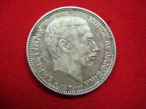 1915 DENMARK 1 KRONE - NICE OLD SILVER WORLD COIN - Picture 1 of 8