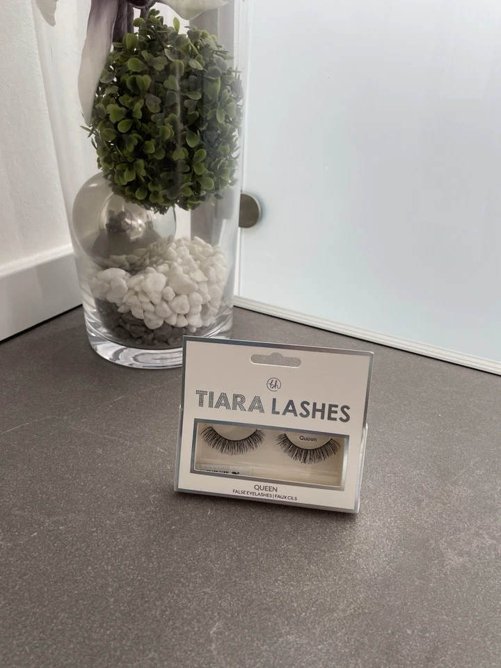 BH Cosmetics Tiara Lashes Queen False Lashes Neu mit OVP - Bild 1 von 1