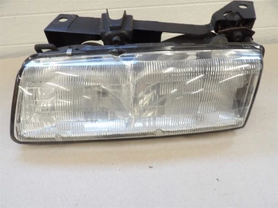 PONTIAC GRAND AM 1989-1991 LH DRIVERS SIDE HEADLIGHT W/ MOUNTING BRACKET OEM - Image 1 of 4