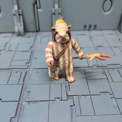 STAR WARS POTF-2 - LOGRAY - MEDICINAL MAN EWOK - SUELTO Foto 1 de 4
