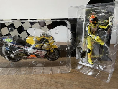 Boxed Minichamps 1:12 2001 Rossi original BIKE & FIGURE GP500 - Image 1 of 4