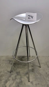 Jamaica Bar Stool Chair design by Pepe Cortés For AMT - Made in Spain - Picture 1 of 3