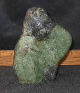 Washington State Eel River Jade / Diopside Rough - Picture 1 of 4