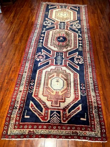 Exquisiter 1950er Jahre authentisch Vintage neuwertig handgeknoteter Läufer 10' x 4' Fuß - Bild 1 von 9