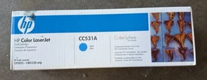 Genuine HP Color LaserJet 304A CC531A Cyan Toner Print Cartridge, Unopened Box - Zdjęcie 1 z 5