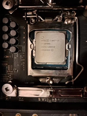 Intel Core i7-10700K Processore (5,1 GHz, 8 Cuori, Socket LGA1200, Box) - Immagine 1 di 3