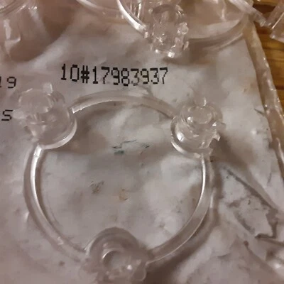 Conector buje tapa bocina volante nuevo 17983937 genuino GM Blazer C10 Foto 1 de 3