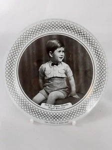 Prince Charles Glass Trinket Dish Marcus Adams Photograph Vintage British - Foto 1 di 8