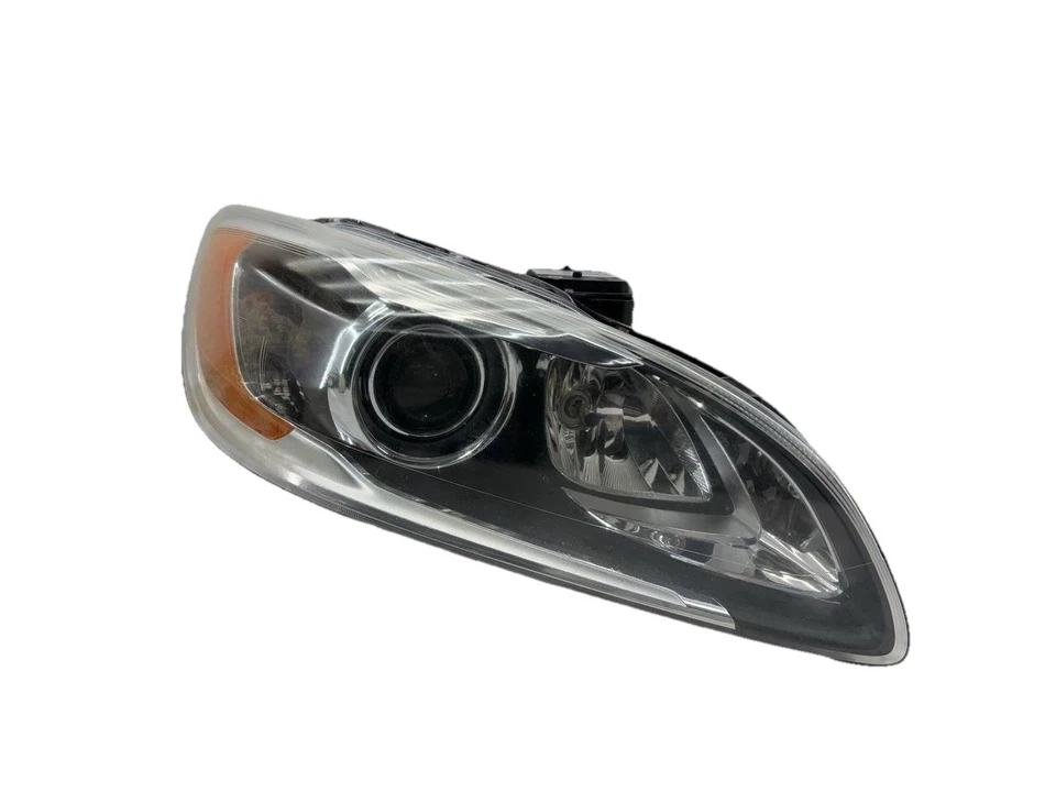 Farol de xenônio para 2014-2018 Volvo S60 V60 preto lado direito do passageiro - Imagem 1 de 4