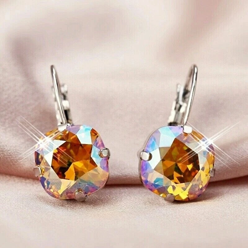 18K White Gold Filled Made With SWAROVSKI Crystal Cushion Rainbow Hoop Earrings Foto 1 de 4