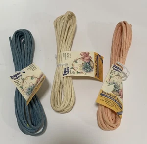 3- Paper Capers  Twist White Craft Paper - Bild 1 von 4