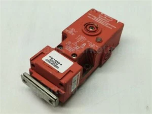 Allen-Bradley Guard Master Spartan 440G-S36001 SER B interruttore di sicurezza interblocco 24V - Foto 1 di 12