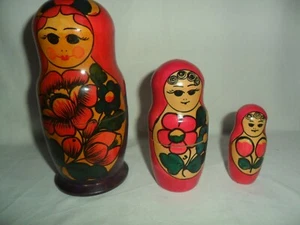MATRIOSCA LEGNO BAMBOLA RUSSA CM 17 - 3 PEZZI - VINTAGE - Imagen 1 de 8