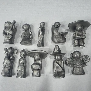 Degrazia Pewter Family of 10 Miniature 2 to 2.5" Signed SoutWest Figurines - Picture 1 of 13