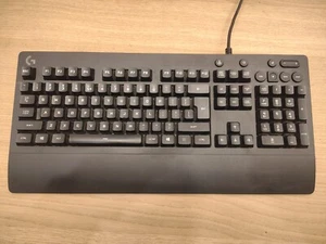 Logitech G213 Tastiera da Gaming Nera LIGHTSYNC RGB - QWERTY Layout Inglese - Foto 1 di 2