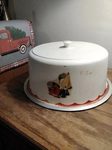 Vintage Cake Carrier Metal Red White with pears apples grapes - Picture 1 of 10