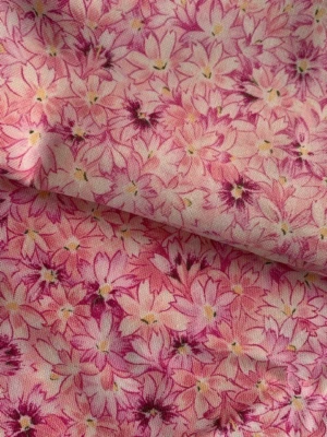 Tela de edredón Robert Kaufman estampado de algodón ROSA FLORAL susurros de primavera 2 yardas Foto 1 de 4