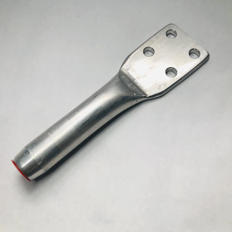 BURNDY 2 HOLE ALUMINUM LUG YNA451R - Image 1 of 4