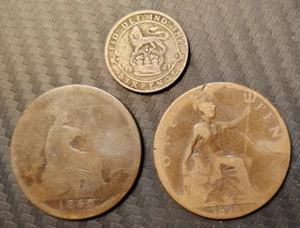Lot of 3 Old Great Britain Coins: 1868 Penny, 1896 Penny, 1921 Silver Six Pence - Picture 1 of 2
