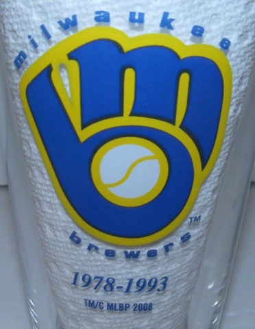 Milwaukee Brewers Mitt Logo 1978-1993 MLBP 2008 Miller Lite Pint Beer Glass Cover