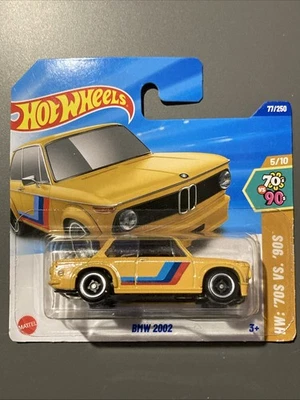 Hot Wheels Bmw 2002 Hw 70vs90 5/10 2025 77/250 HYX21 Senape Mostarda - Immagine 1 di 4