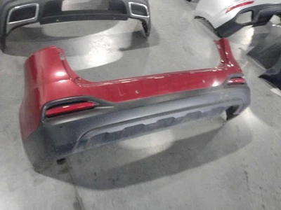 Used Rear Bumper Assembly Rear fits: 2018 Kia Sorento one piece bumper Rear Grad - Image 1 of 4