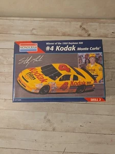 Sterling Marlin Kodak #4 Monte Carlo Skill 2 Monogram Maßstab 1:24 Modell 1995 - Bild 1 von 13