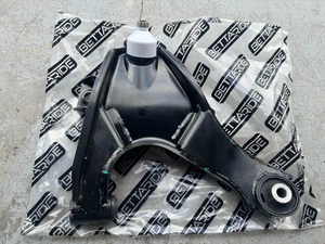 WAY2TUFF Front Left Lower Control Arm for DAIHATSU TERIOS J100 J102 3/97-12/05 - Picture 1 of 13