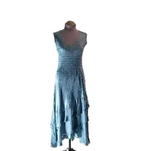 Komarov tiered size S charmeuse & chiffon sleeveless marine night ombre - Picture 1 of 14