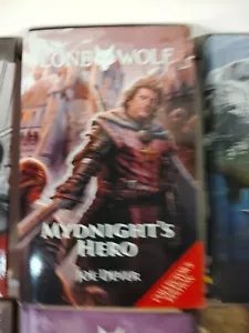 Lone Wolf #23: Mydnight's Hero - Joe Dever - Collector's Edition Hardcover - NEW - Imagen 1 de 2