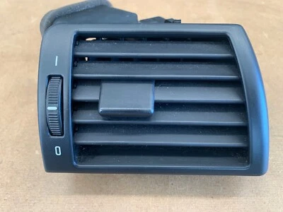 2001 - 2005 宝马 325i 325xi 330i 330xi M3 右前通风格栅黑色原始设备制造商 — 第 1/4 张图片